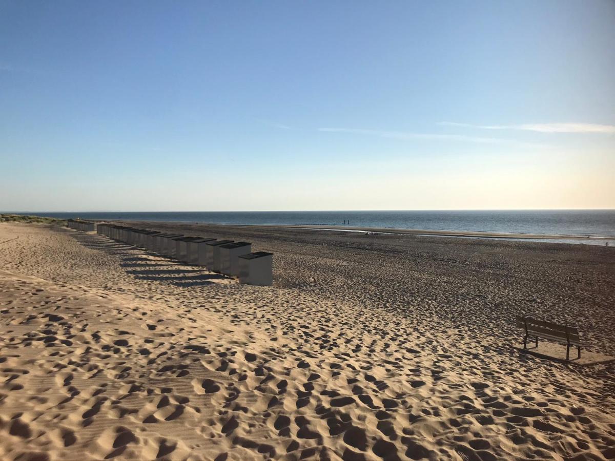 T Huuske Tuinappartement Met Fantastisch Uitzicht, Nabij Zee Zonnemaire Kültér fotó