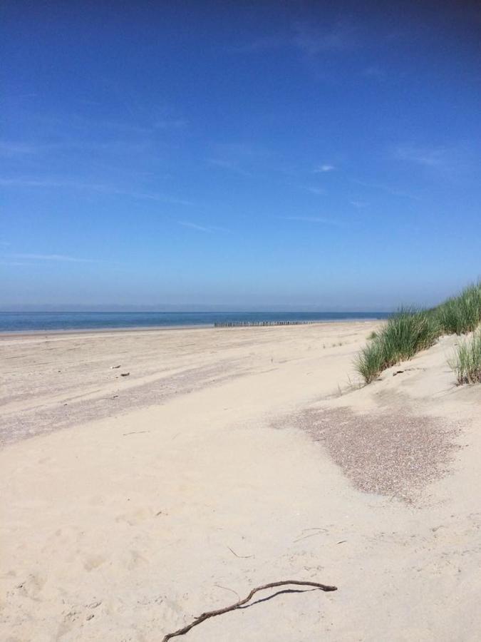 T Huuske Tuinappartement Met Fantastisch Uitzicht, Nabij Zee Zonnemaire Kültér fotó