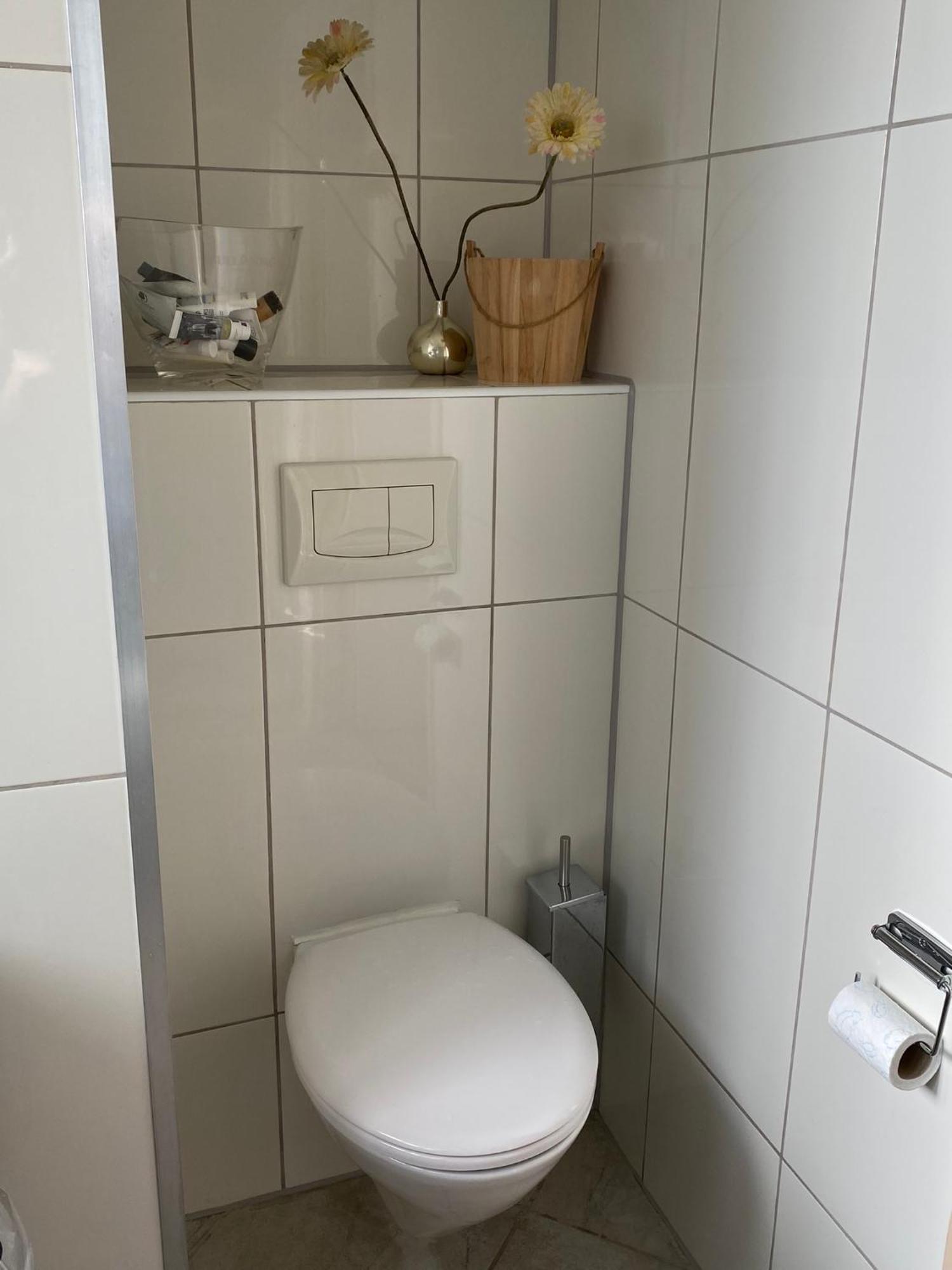 T Huuske Tuinappartement Met Fantastisch Uitzicht, Nabij Zee Zonnemaire Kültér fotó